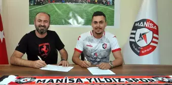 Profesyonel futbolcu BAL ekibine imza attı