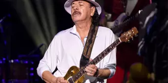 Carlos Santana: ABD'li efsane gitarcı sahnede bayıldı