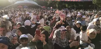 KAĞITHANE'DE GELENEKSEL SÜNNET ŞÖLENİ YAPILDI