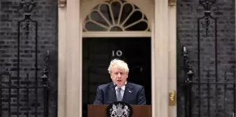 Boris Johnson'ın istifasını İngiliz basını nasıl gördü?