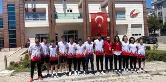 Melikgazi'nin 10 badminton sporcusu milli takına seçildi