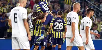 UEFA Avrupa Ligi: Fenerbahçe: 2 - Slovacko: 0 (İlk yarı)