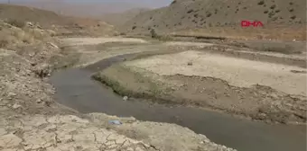 Hakkari haberleri: YÜKSEKOVA DİLİMLİ BARAJI'NDAKİ SU SEVİYESİ, 30 METRE DÜŞTÜ