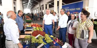 Burdur yerel haberi... Kemer Belediyesinden vatandaşlara ve turistlere aşure ikramı