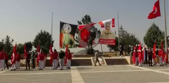 Malatya haberi... Mercidabık Zaferi ve Fırat Kalkanı Harekatı'nın yıl dönümü dolayısıyla tören düzenlendi