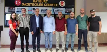 Gelecek Partisi Genel Başkan yardımcısı Yardım gazetecilerle buluştu