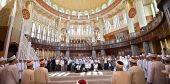 Taksim Camii'nde 31 hafız için icazet merasimi yapıldı