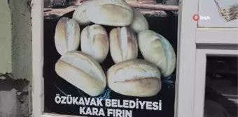 Günlük 3 bin ekmek üretiliyor, 200 gram ekmek 3 liradan satışa sunuluyor