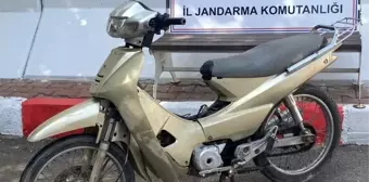 Motosiklet hırsızları jandarmadan kaçamadı