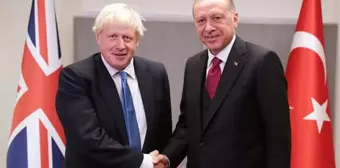 Johnson'dan Cumhurbaşkanı Erdoğan'a övgü dolu sözler: Türkiye'nin kaçınılmaz küresel liderliği için tebrik ediyorum