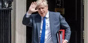 İngiltere başbakanı neden istifa etti? İngiltere başbakanı Boris Johnson neden istifa etti?