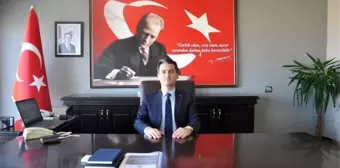 İzmir haber... Çeşme Kaymakamı Mehmet Maraşlı görevine başladı