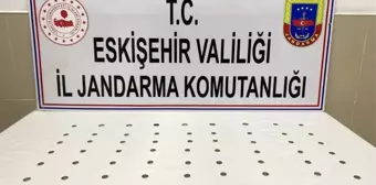 Satılmak istenen 62 adet metal sikke ele geçirildi, 3 kişi yakalandı