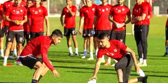 Samsunspor'da 10 futbolcu henüz forma giyemedi