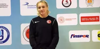 Düzce spor haberi: Düzce Üniversitesi öğrencisi Emine Çakmak dünya şampiyonu oldu