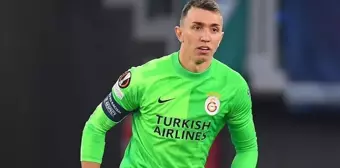 Uruguay maçında Muslera yok mu, neden yok, ilk 11 değil mi? Uruguay Dünya Kupası maçında Muslera neden oynamıyor, sakatlandı mı?