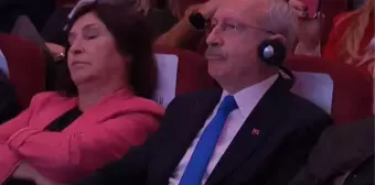 Vizyon belgesinin açıklandığı törende Selvi Kılıçdaroğlu uyuyakaldı