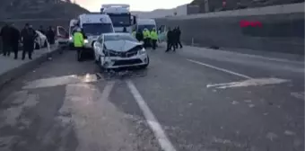 TOKAT'TA 6 ARACIN KARIŞTIĞI 'BUZLANMA' KAZASI, 9 YARALI