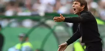 Karın ağrısı şikayetiyle hastaneye giden Antonio Conte'nin safra kesesi ameliyatla alındı