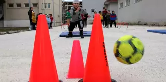 Depremzede çocuklar depremin etkilerini sporla atıyorlar