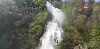 Giresun'da yapay şelale ilgi görüyor