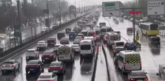 İstanbul'da trafik yoğunluğu yüzde 83'e ulaştı