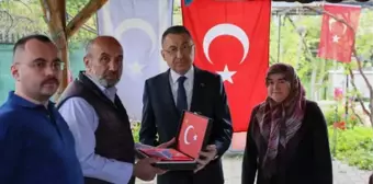 Fuat Oktay, Ankara'da şehit ailesini ziyaret etti