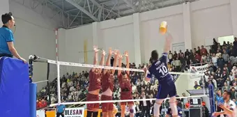 AXA Voleybol Efeler Ligi: TÜRŞAD: 0 Galatasaray: 3