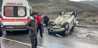 Hakkari'de trafik kazası: 1'i ağır 5 yaralı