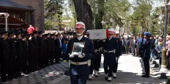 Görevi başında hayatını kaybeden piyade er son yolculuğuna uğurlandı