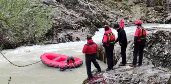 Munzur'da kaybolan 3 genci arama çalışmaları sürüyor