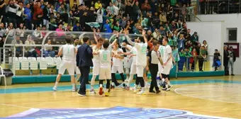 Nefes kesen karşılaşmada Çayırova Belediyesi Basketbol Takımı yarı finale yükseldi