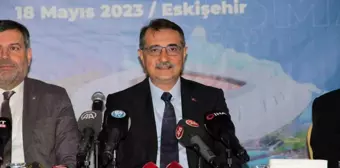 Bakan Dönmez'den depremzedelere hakaret edenlere ağır sözler