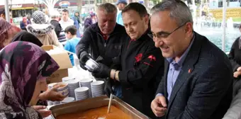 Kütahya Belediyesi, Sıkıcık çorbası ikramıyla yerel lezzetleri tanıttı