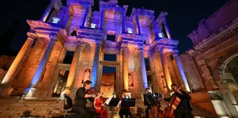 Uluslararası İzmir Festivali'nde Viyana Oda Senfonisi Yaylı Çalgılar Beşlisi konser verdi