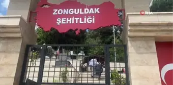 Arife günü mezarlıklar ziyaretçi akınına uğradı