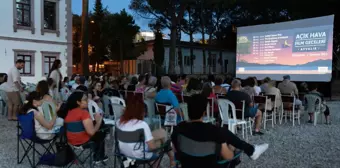 Ayvalık Açık Hava Film Geceleri Son Buldu