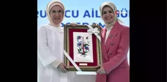 Emine Erdoğan, Koruyucu Aile Günü Programı'na katıldı