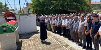 Kıbrıs gazisi Durmuş Cihanbey'in cenazesi toprağa verildi