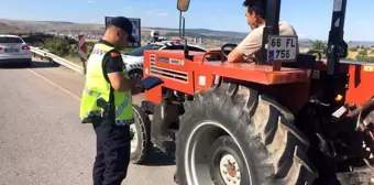 Yozgat'ta Jandarma Trafik Timleri Sürücüleri Hız Limiti Konusunda Uyardı