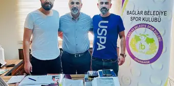 Bağlar Belediyespor, iç transferde 5 futbolcuyla anlaştı