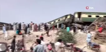 Pakistan'da tren raydan çıktı: 22 ölü