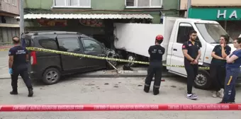 Gemlik'te kaza: Kaldırımda yürüyen kişi kamyonetle sıkışarak hayatını kaybetti