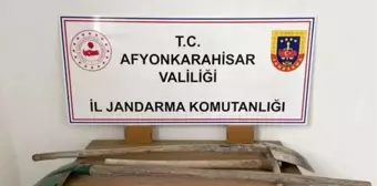 Afyonkarahisar'da Kaçak Kazı Yapan 4 Kişi Suçüstü Yakalandı