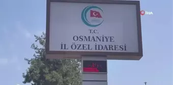 Osmaniye'de termometreler 49'u gösterdi caddeler boş kaldı