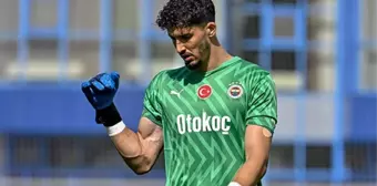 Altay Bayındır, İstanbul'dan ayrıldı! Yeni rotası Premier Lig