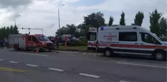 Kırmızı Işık İhlali Yapan TIR'ın Çarptığı Araçta Hayatını Kaybedenler Toprağa Verildi