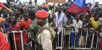 Önce Nijer şimdi Gabon! Afrika'da askeri darbenin olduğu her ülkede taşın altından Fransa çıkıyor