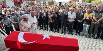 ORMAN YANGININDA ÖLEN ORMAN ŞEFİNE EŞİ VE KIZINDAN GÖZYAŞLARIYLA VEDA