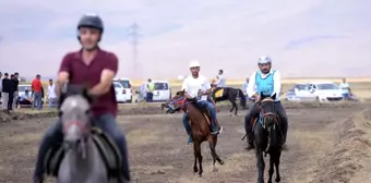 Ardahan'da Rahvan At Yarışları ve Şampiyonası düzenlendi